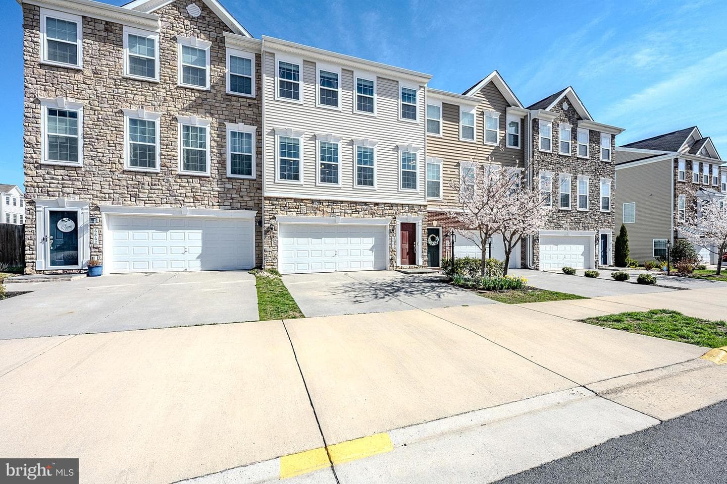 6860 Bryson Circle photo 3