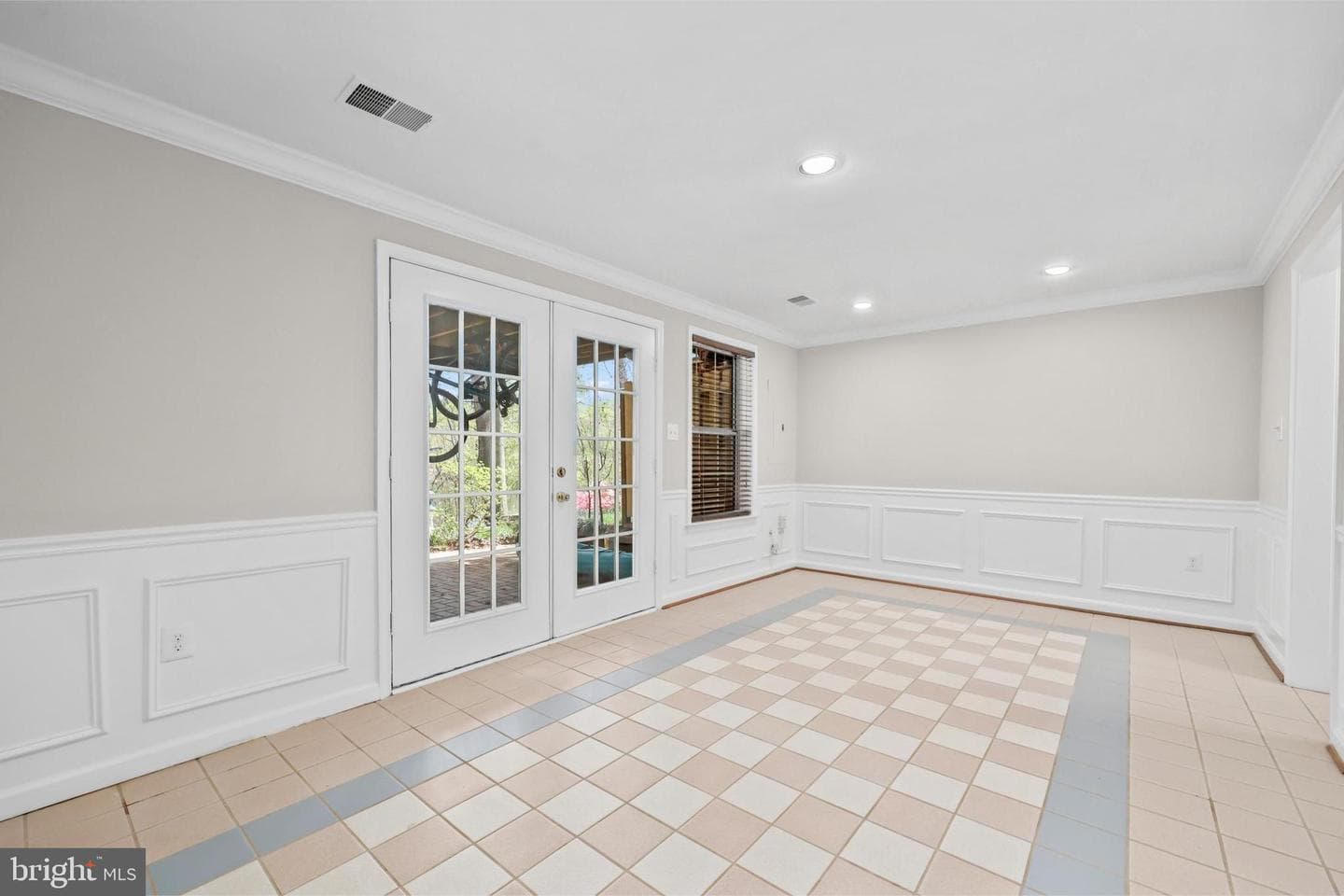 15767 Widewater Drive photo 33