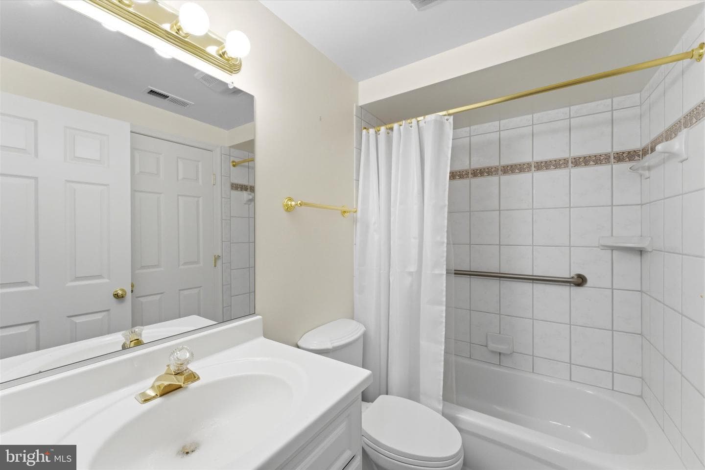 6070 Erinblair Loop photo 46
