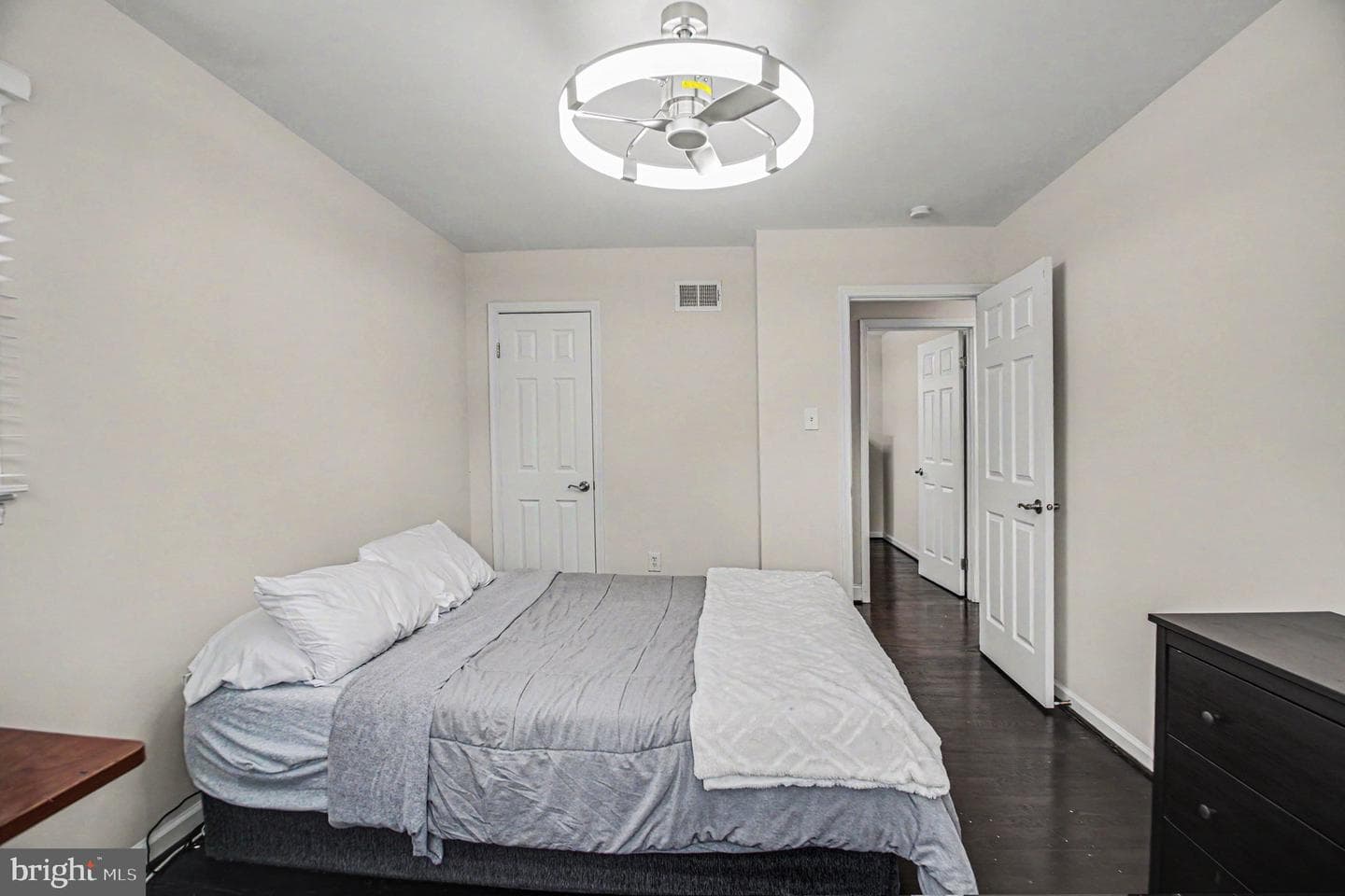 14628 Delano Drive photo 16