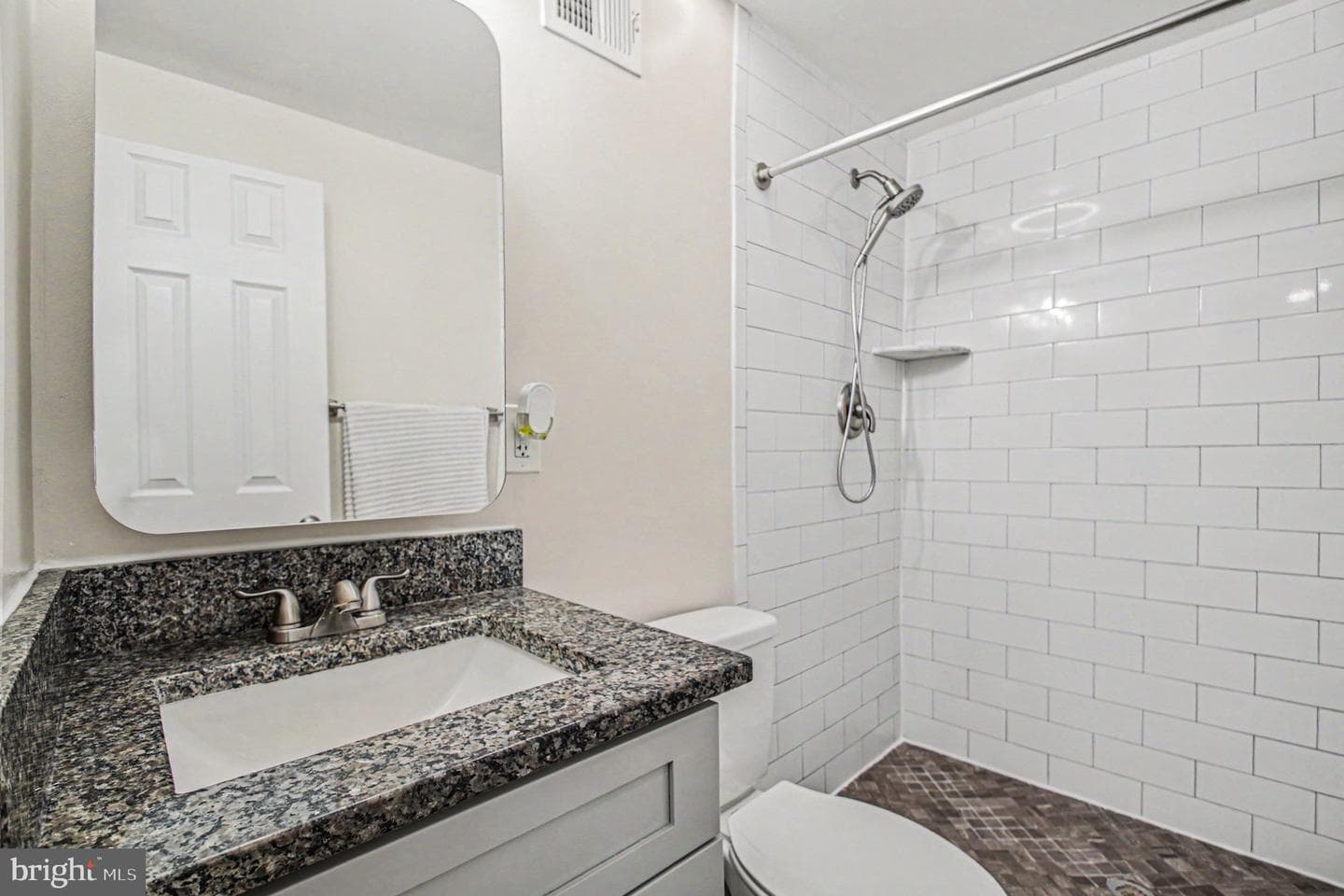 14628 Delano Drive photo 21