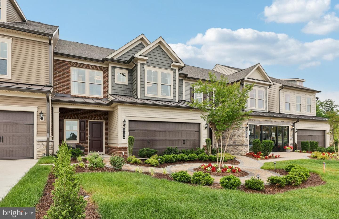 6093 Azurite Way photo 4