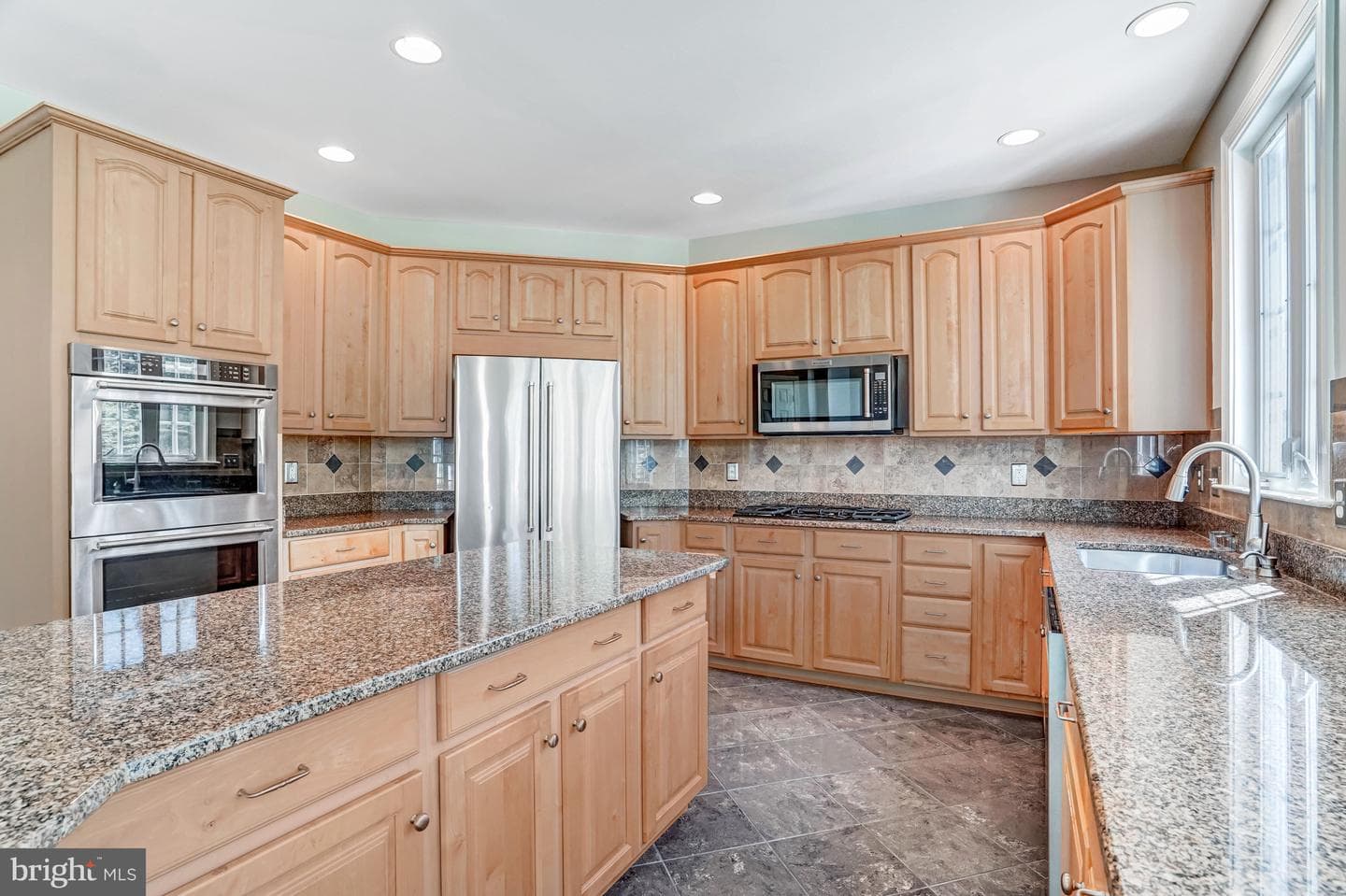 13071 Invergordon Street photo 15
