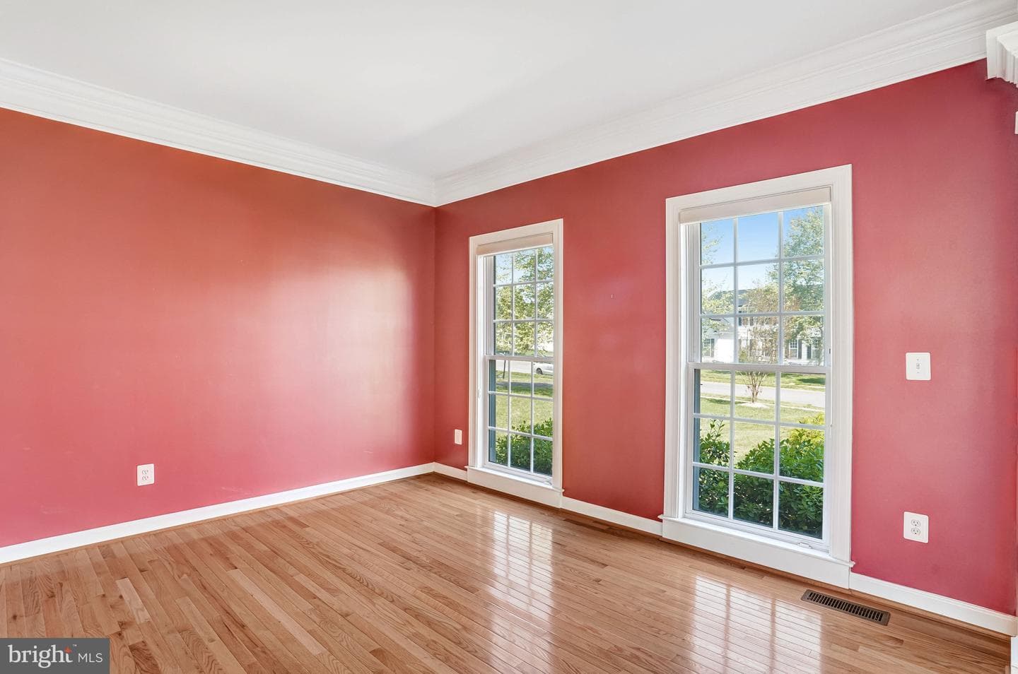 13071 Invergordon Street photo 23
