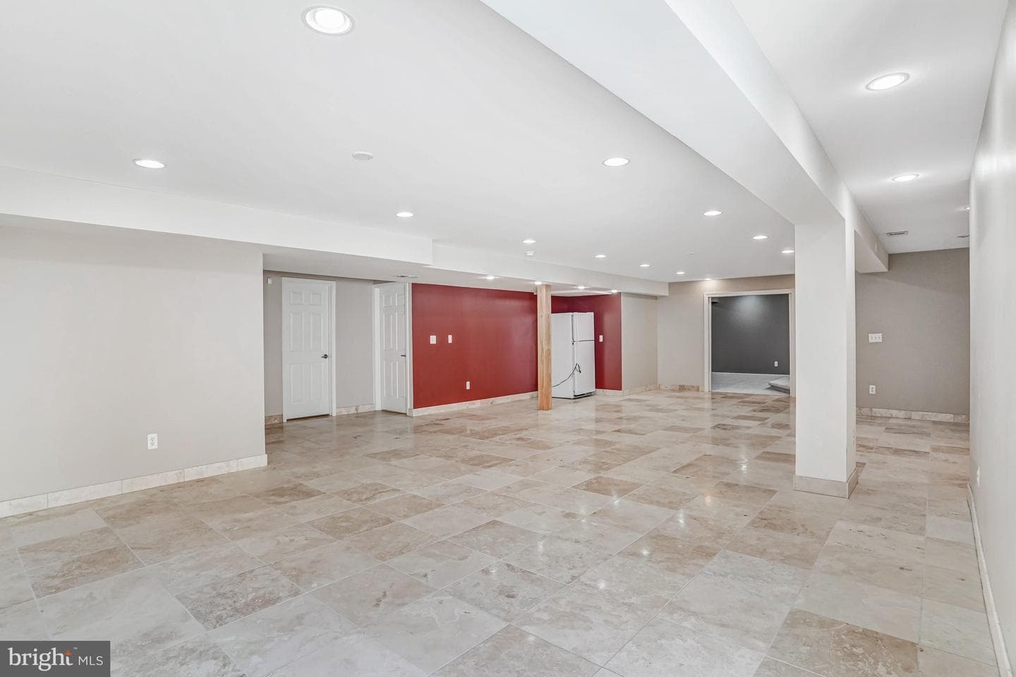 13071 Invergordon Street photo 40