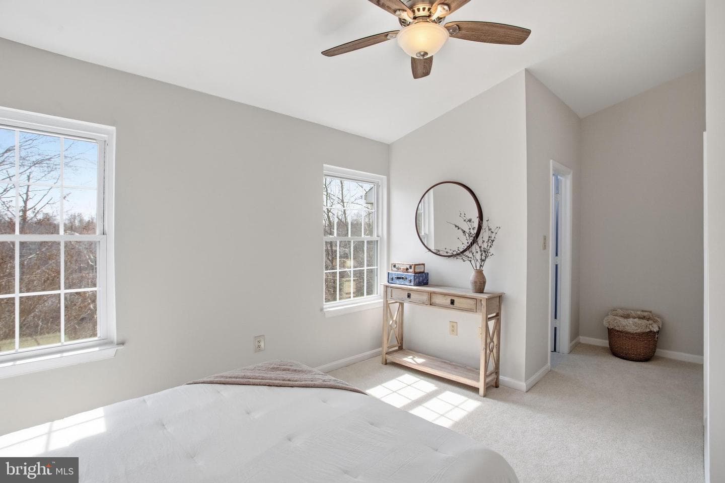 5251 Spring Branch Boulevard photo 11