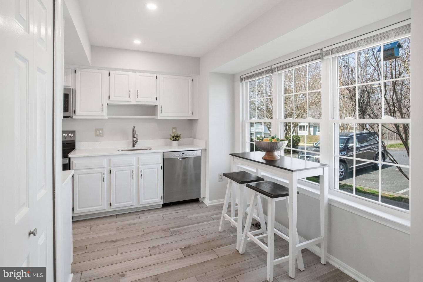 5251 Spring Branch Boulevard photo 6