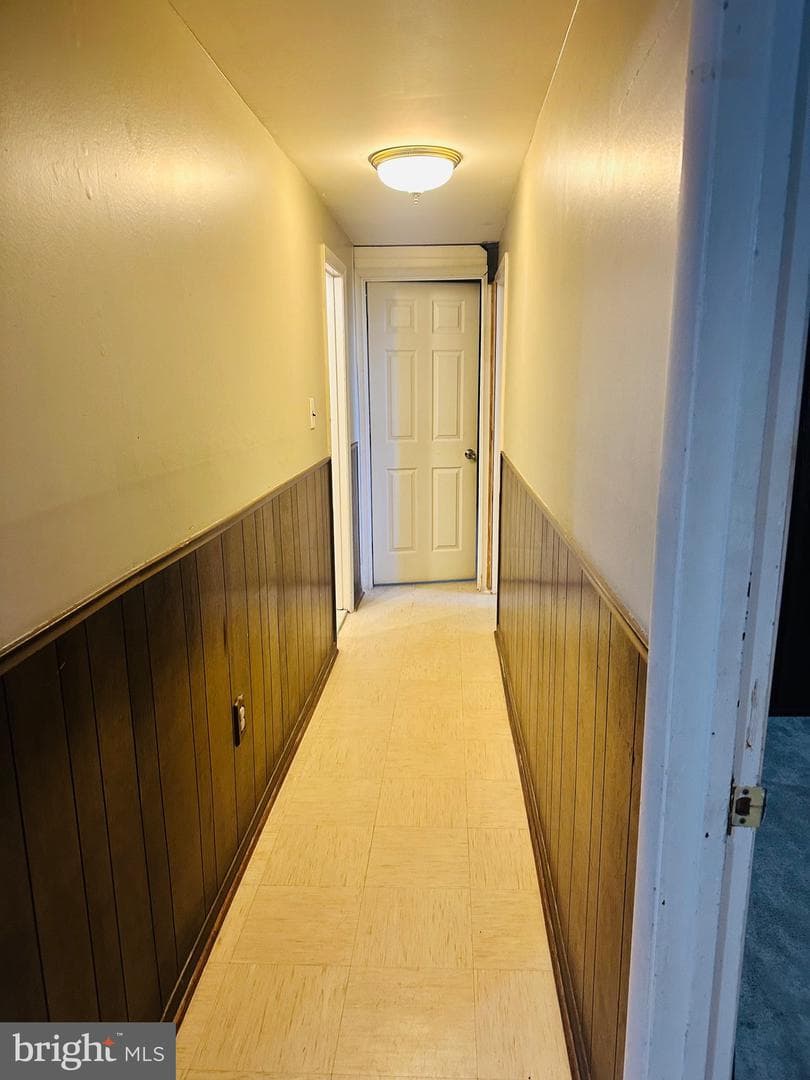 9927 Portsmouth Road photo 13