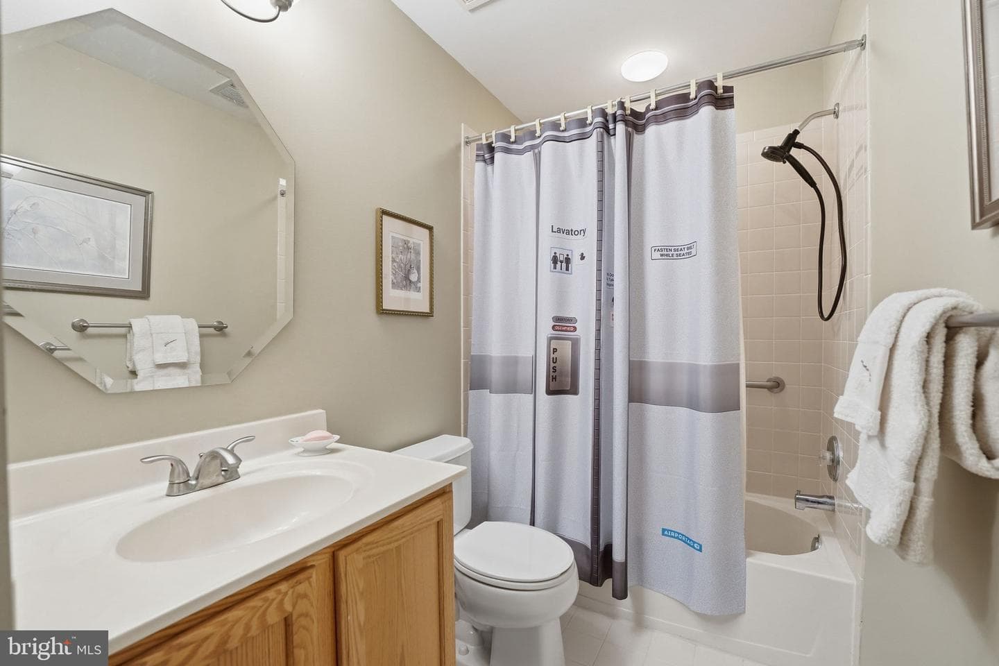 6369 Avington Place photo 46