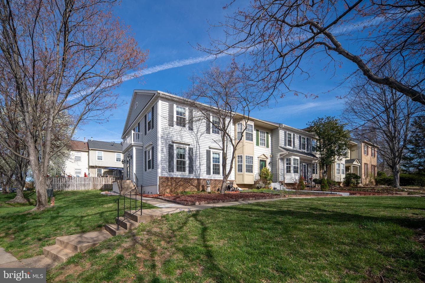 10898 Stone Hill Lane photo 2