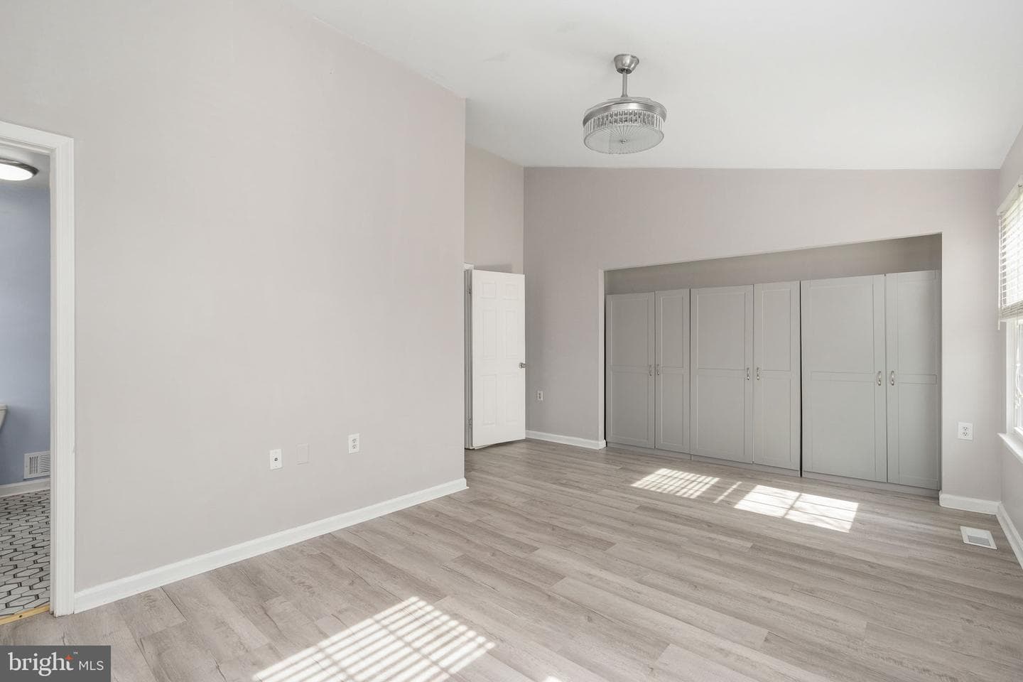 10898 Stone Hill Lane photo 36