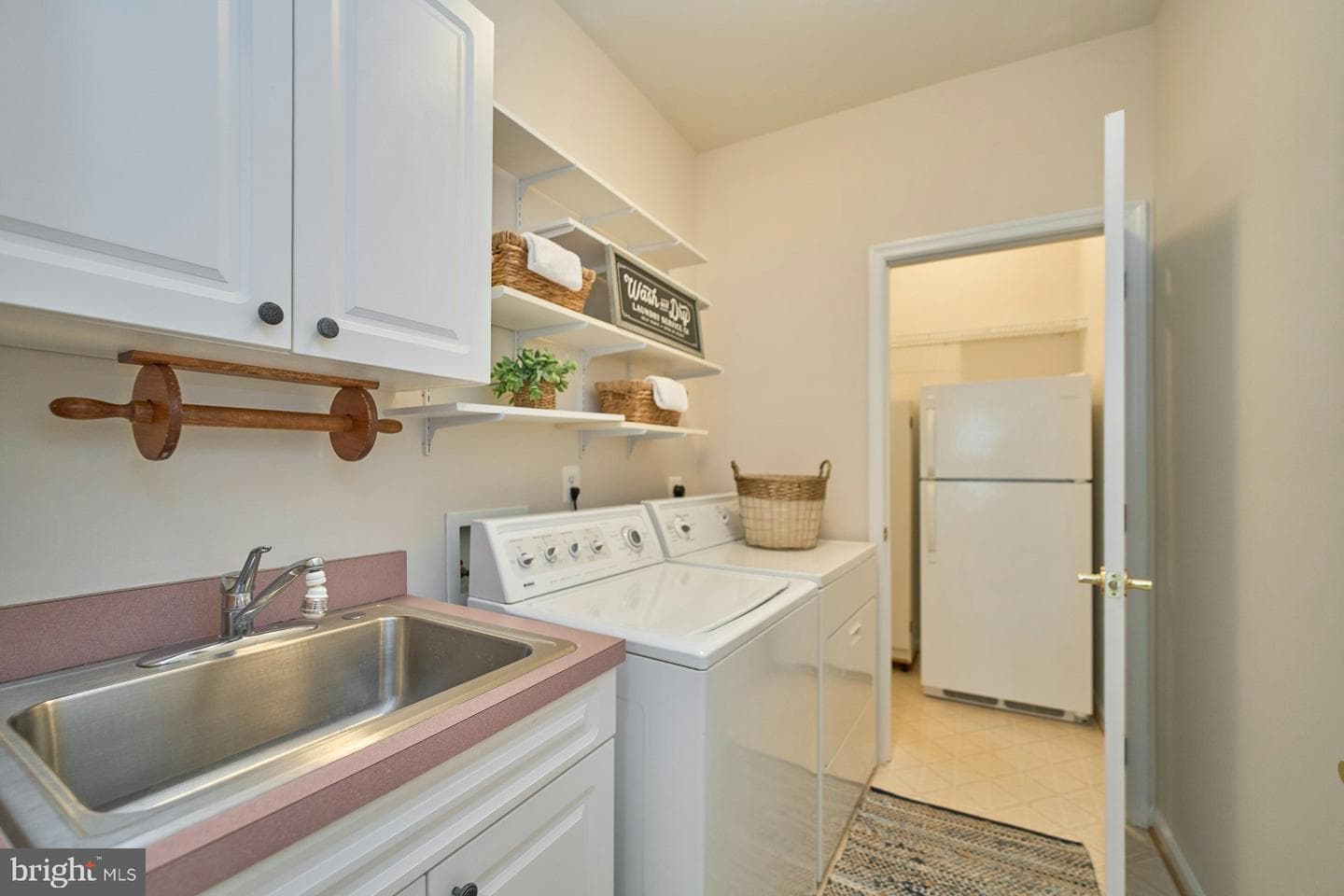 6340 Avington Place photo 29