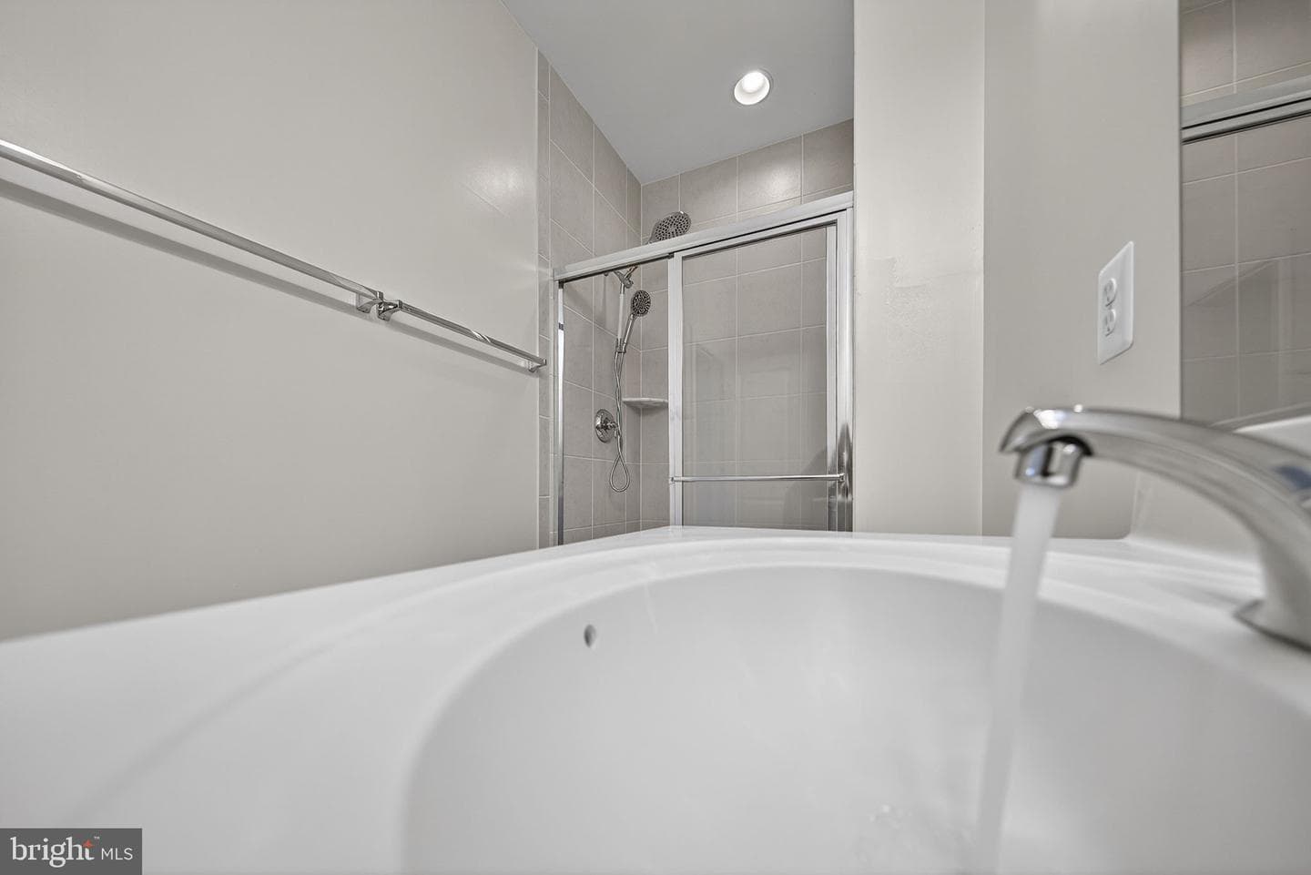15305 Linville Creek Drive photo 17