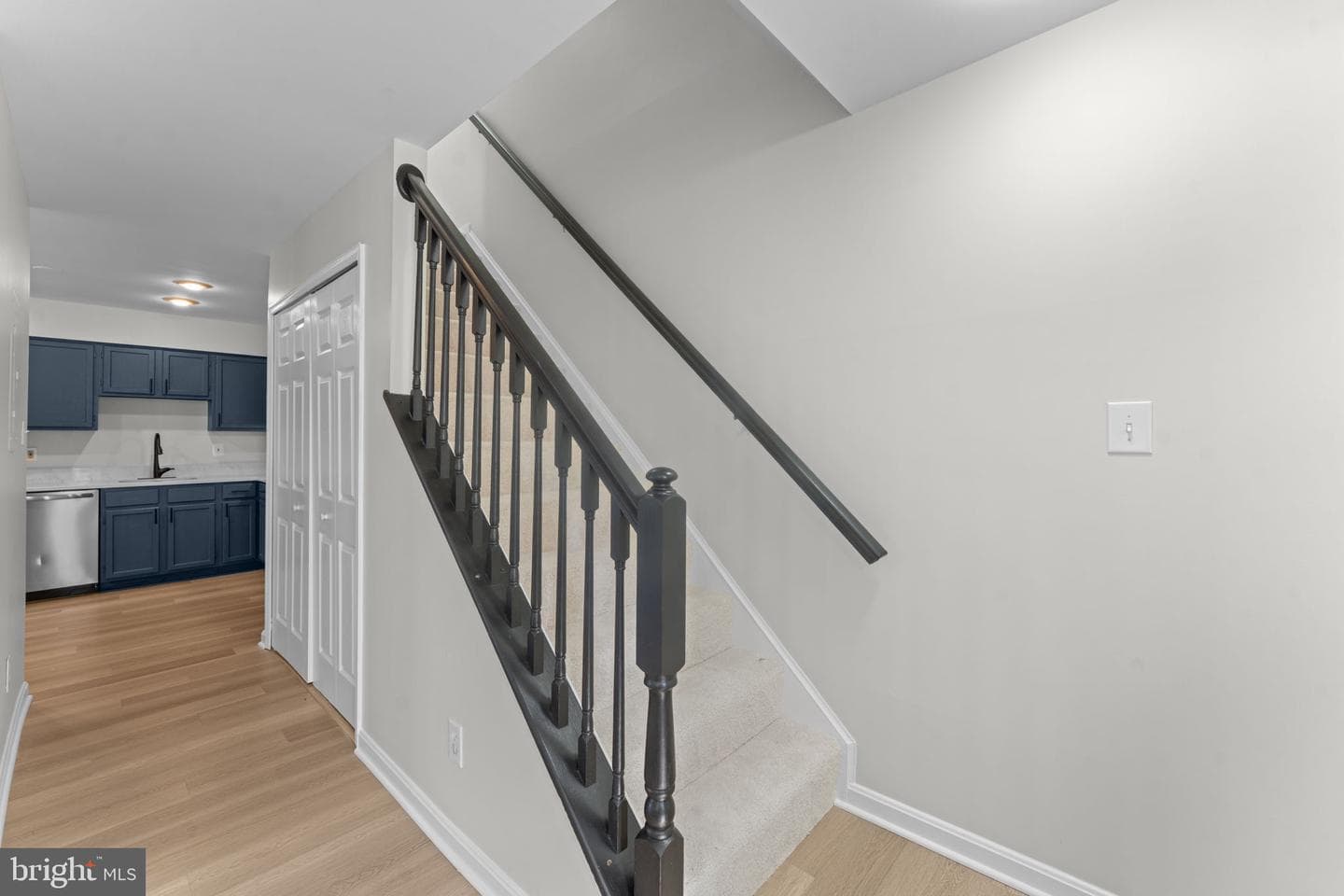 4031 Chetham Way photo 34