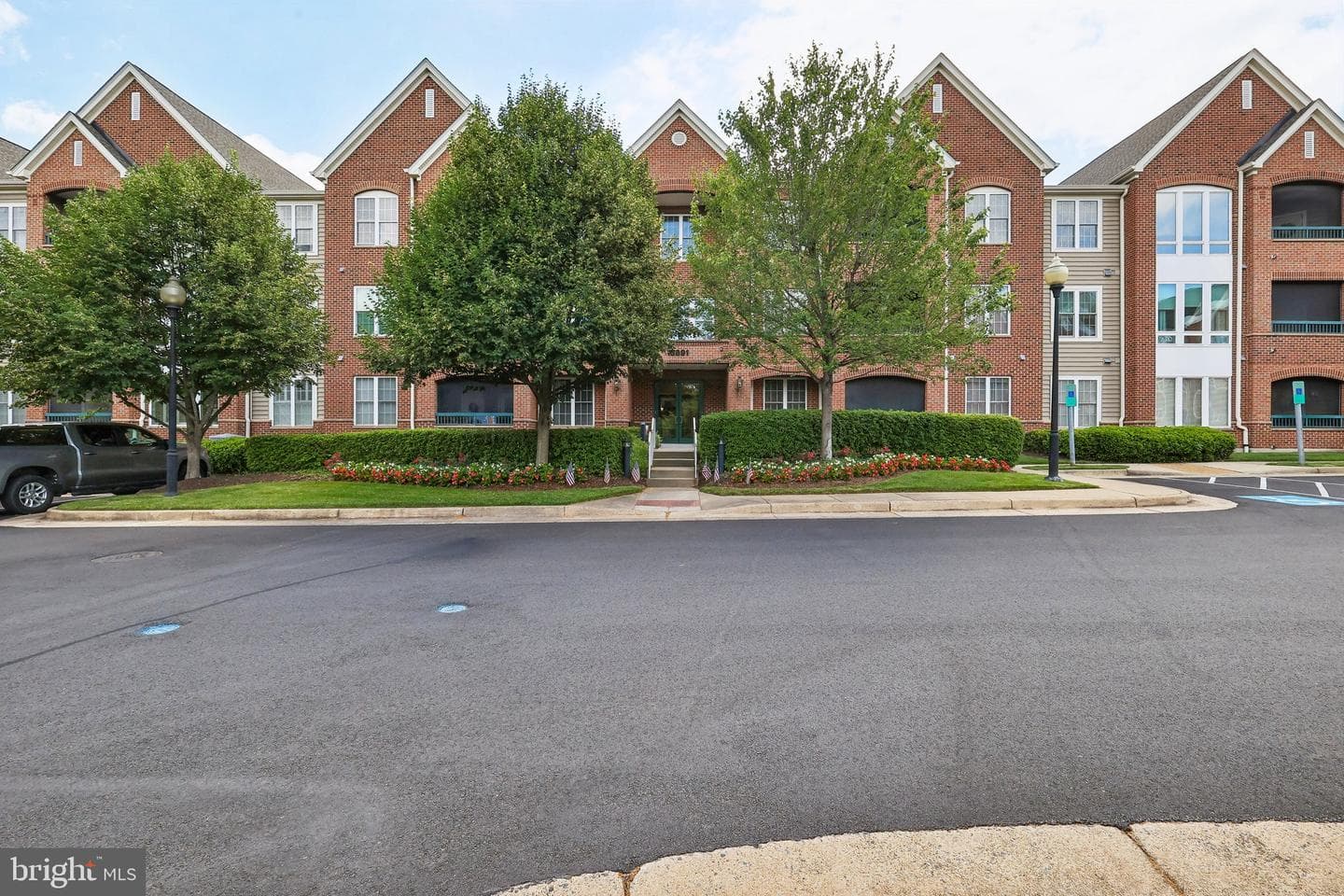 13891 Chelmsford Drive #110 photo 34