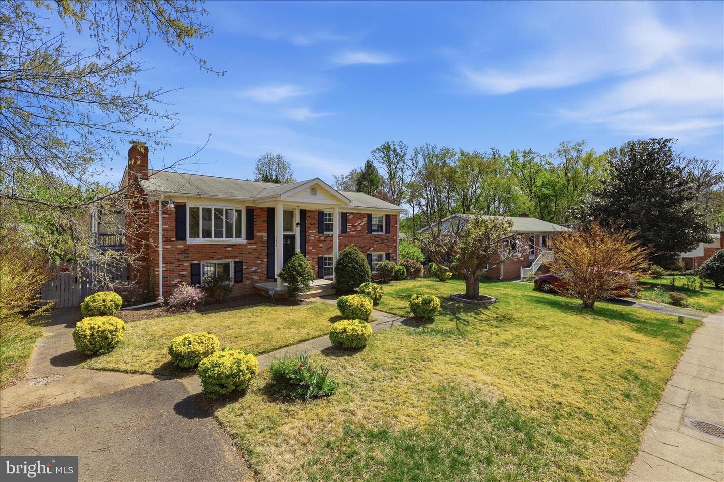 14859 Daytona Court photo 3