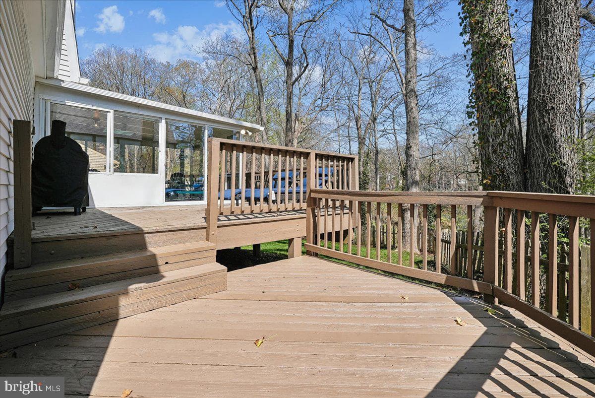 15803 Edgewood Drive photo 24