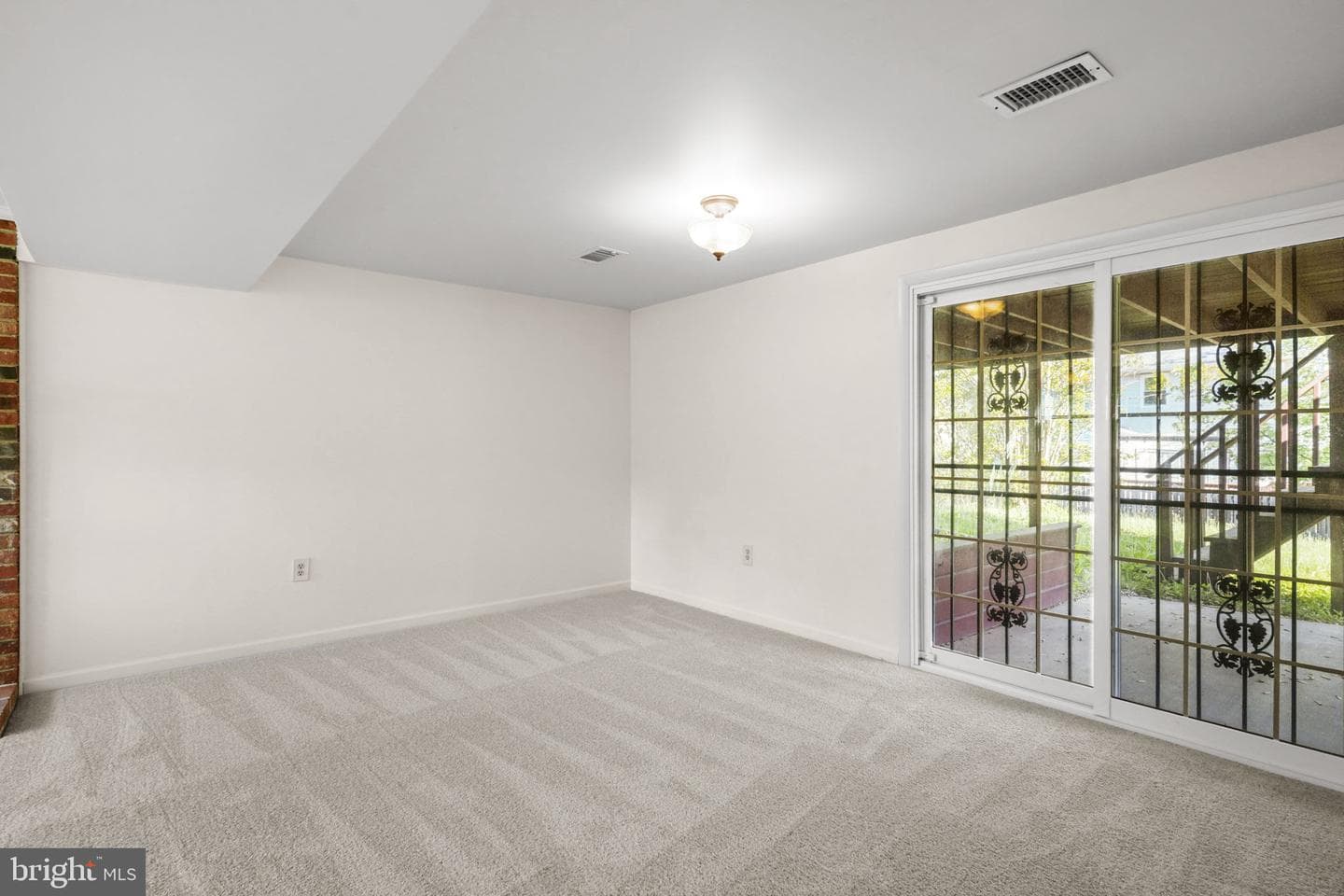14104 Lindendale Road photo 23