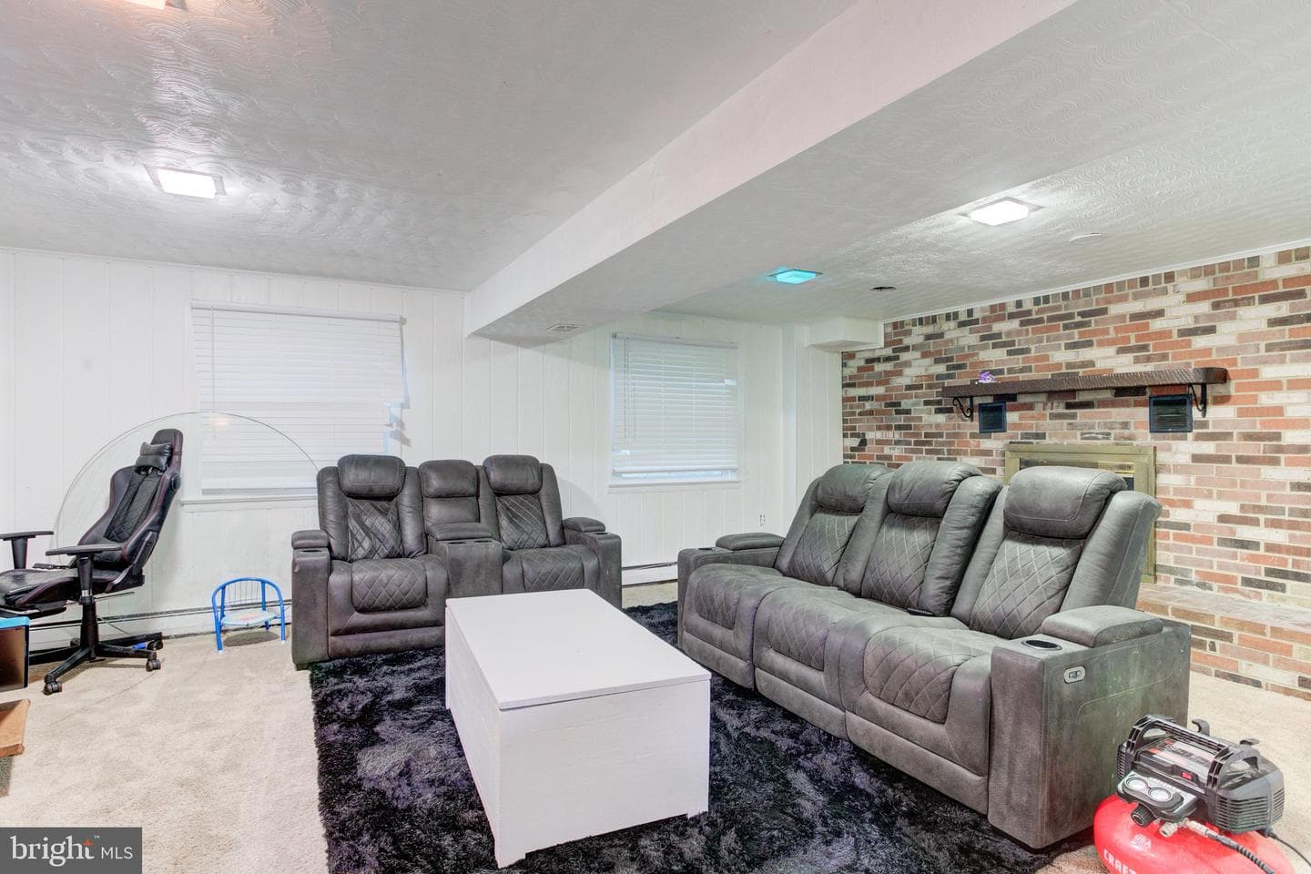 14810 Edgewater Drive photo 7