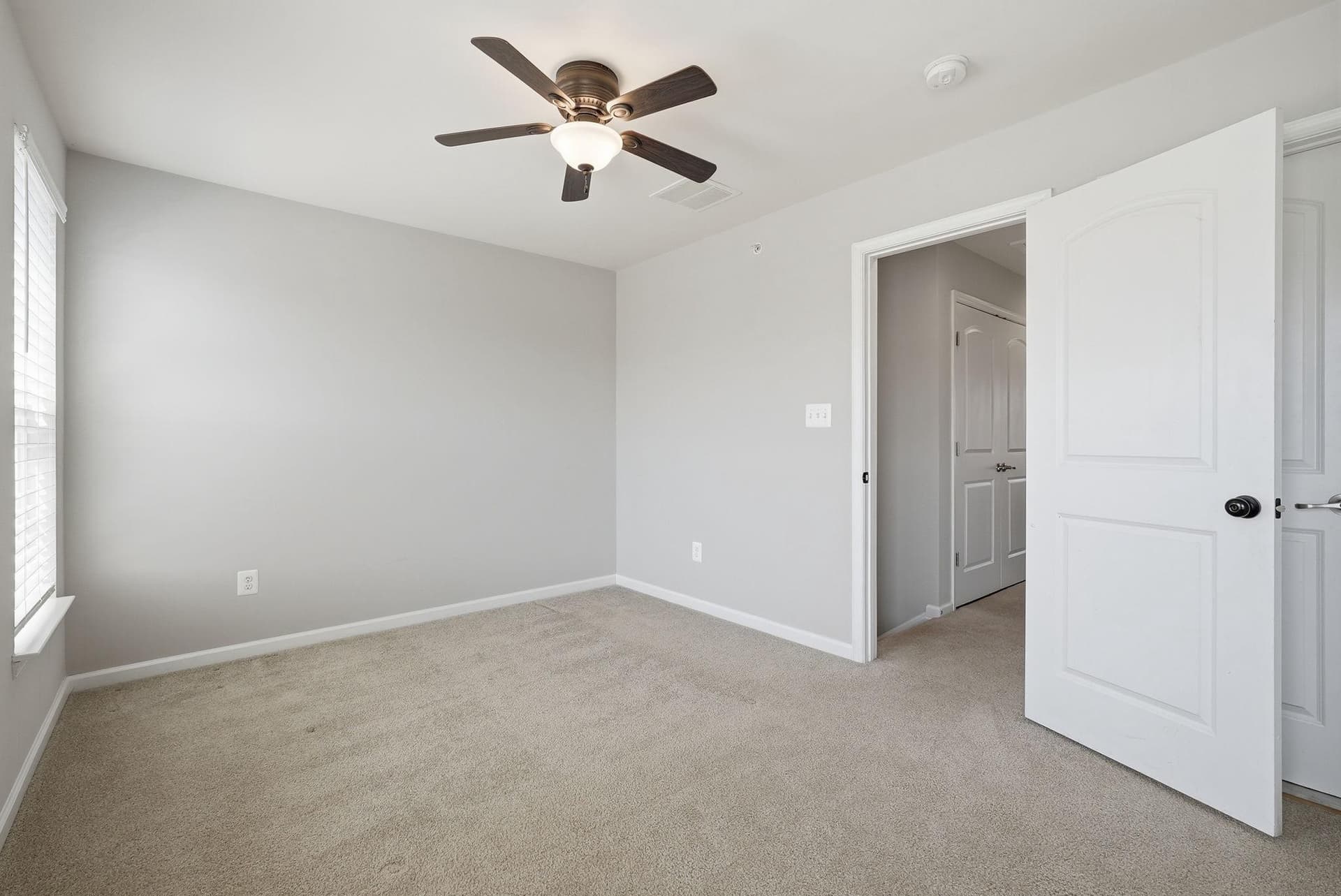 15415 Rosemont Manor Drive photo 18