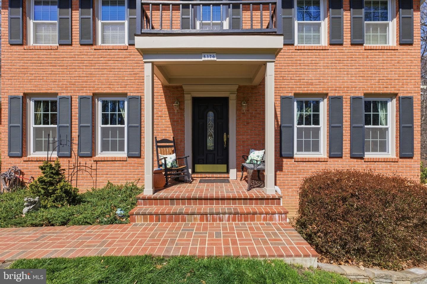 5370 Cleburne Lane photo 4