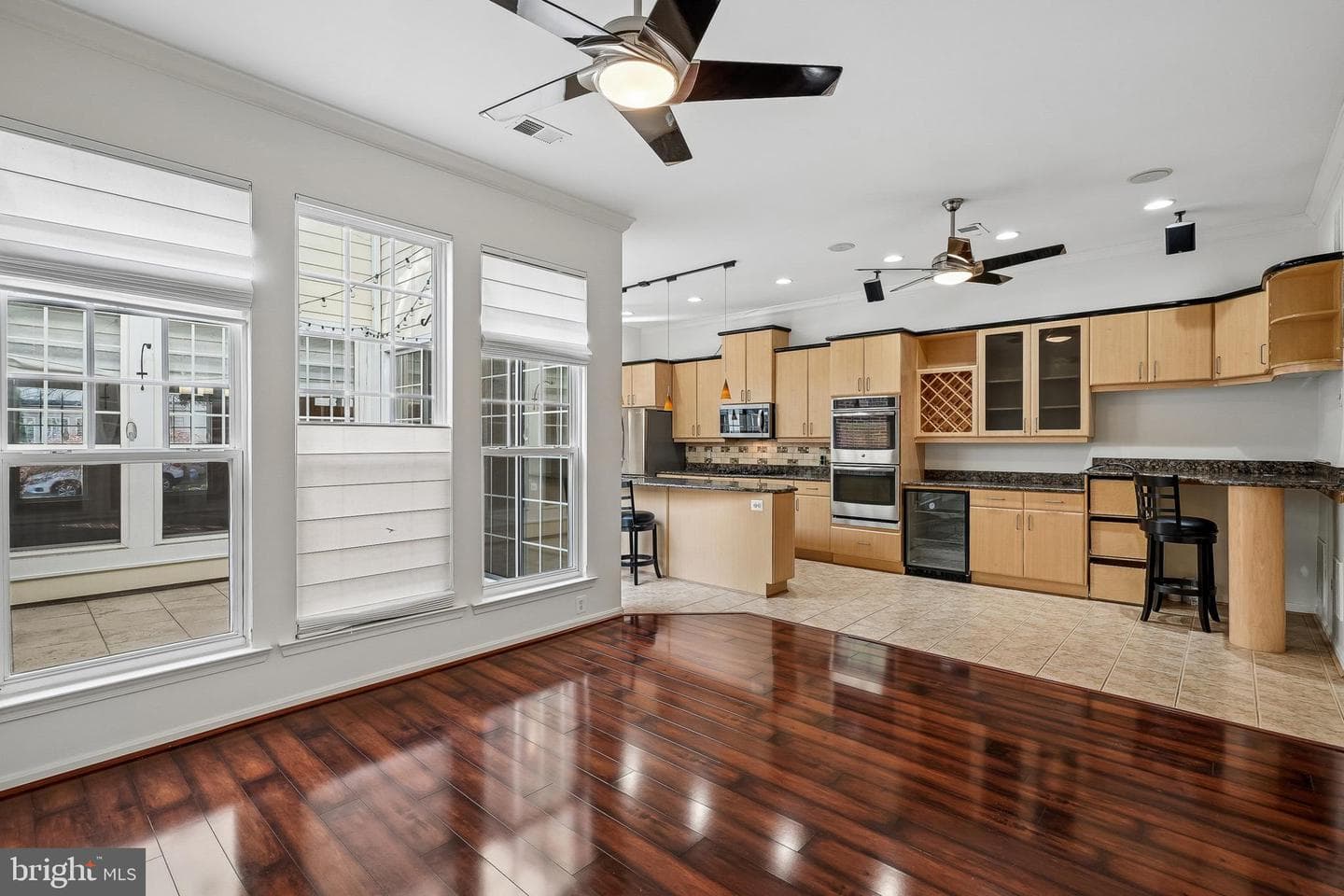 13754 Fleet Street photo 16
