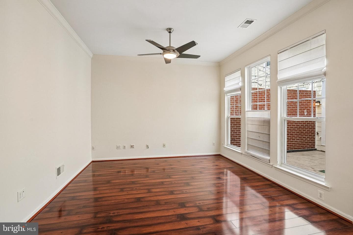 13754 Fleet Street photo 18