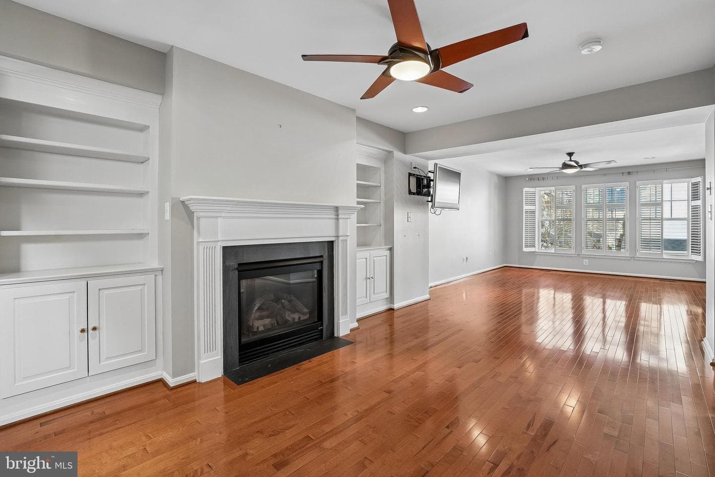 13754 Fleet Street photo 23