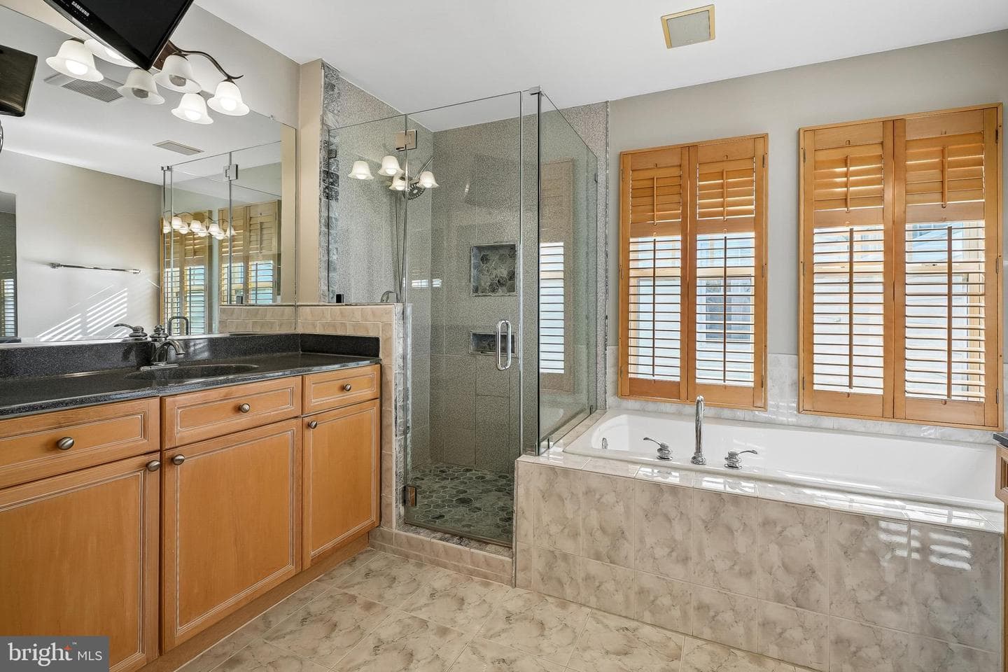 13754 Fleet Street photo 26