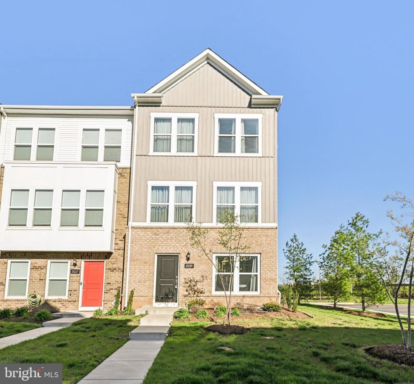 15119 Jaxton Square Lane photo 2