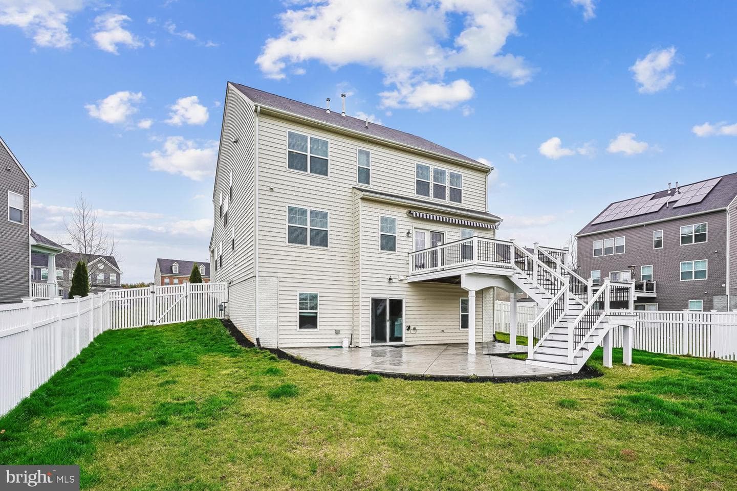 4009 Granary View Court photo 65
