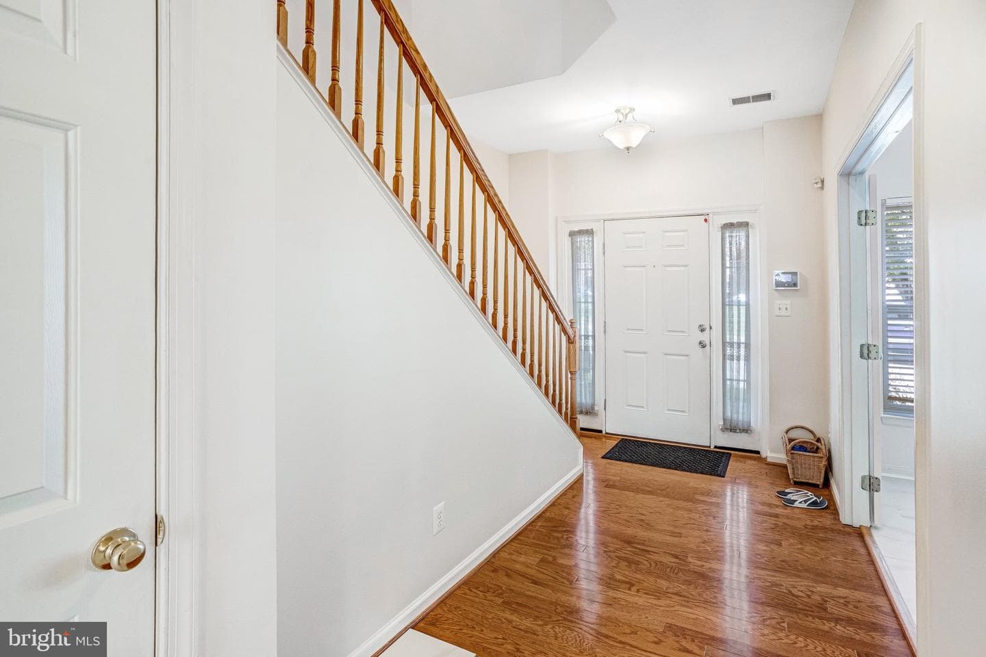 16616 Barge Circle photo 14
