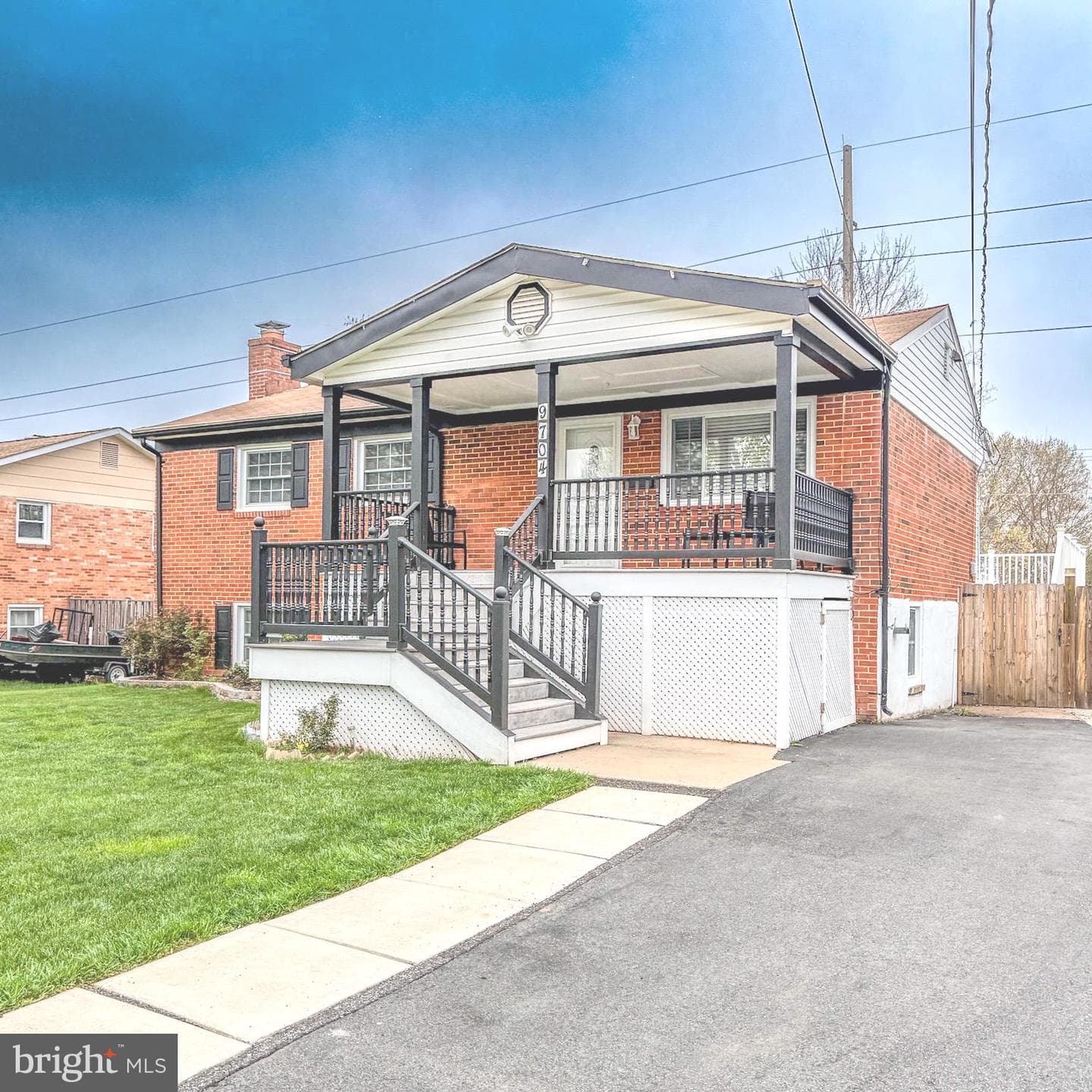 9704 Loudoun Avenue photo 18