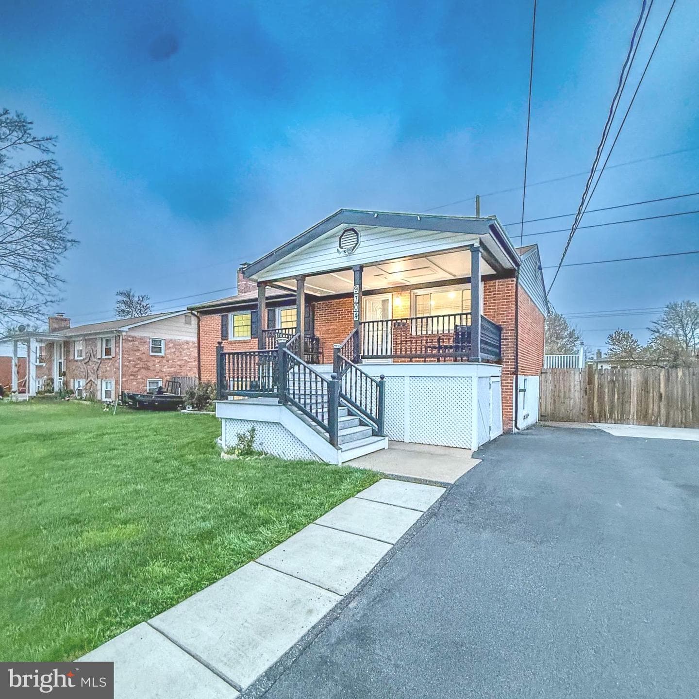 9704 Loudoun Avenue photo 23