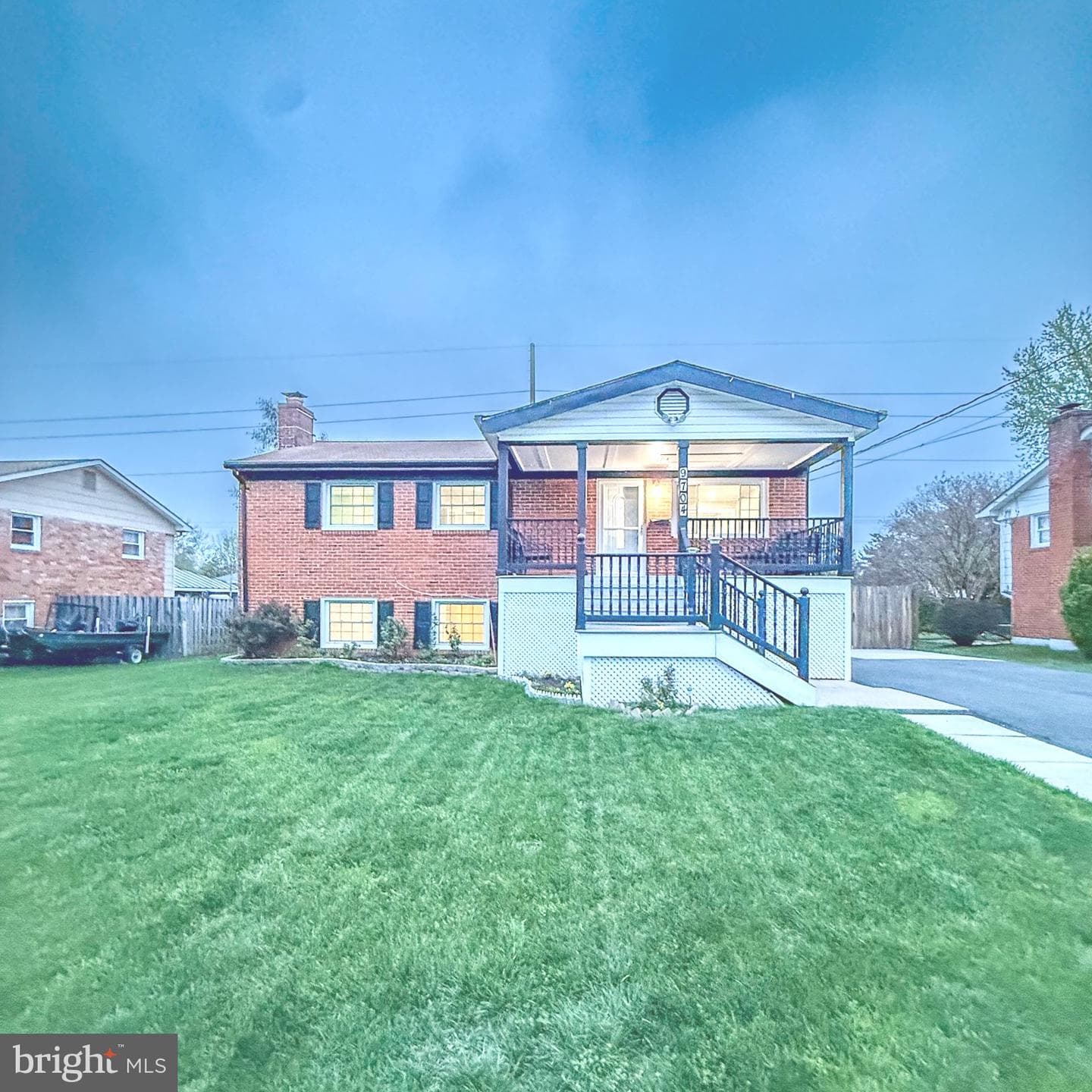 9704 Loudoun Avenue photo 25