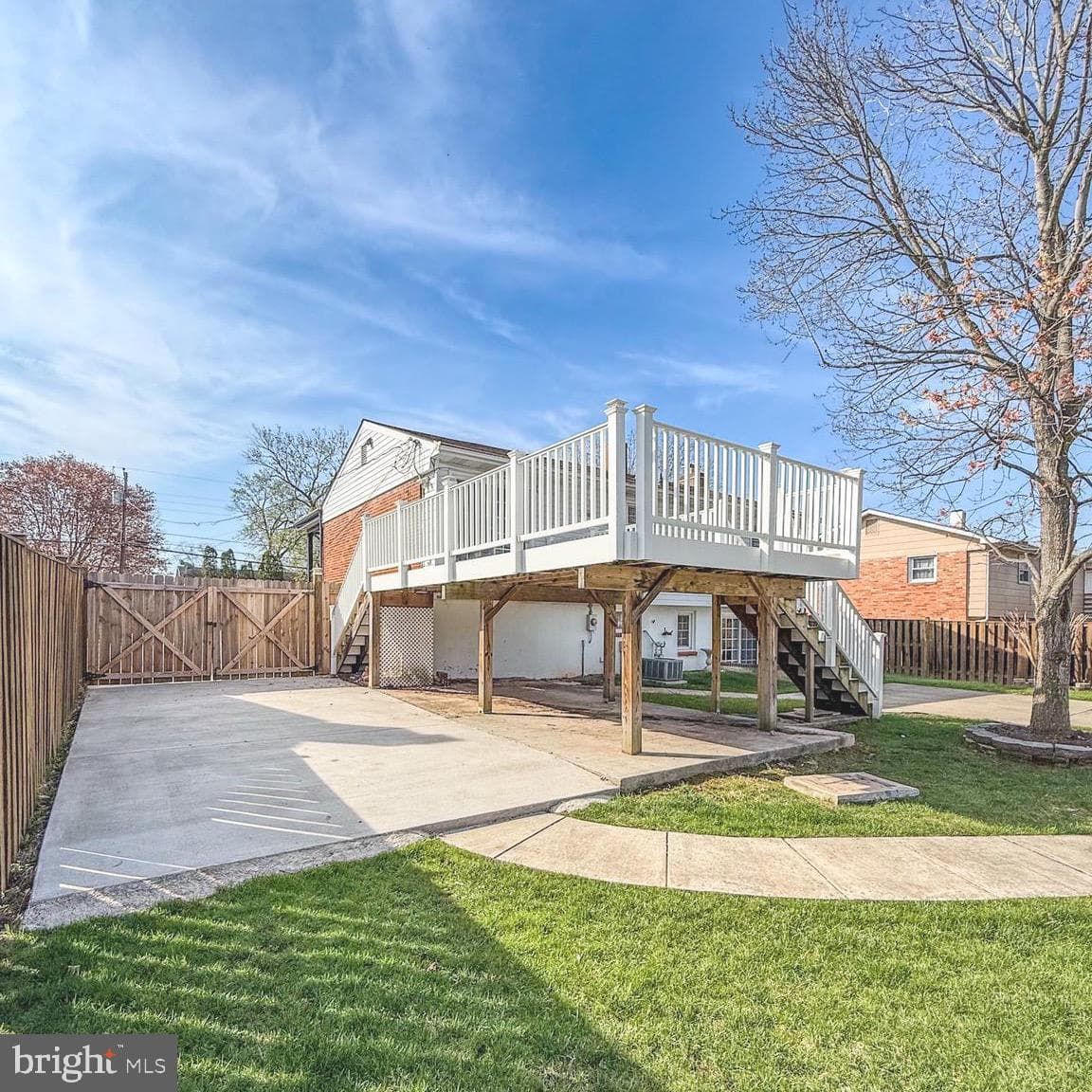 9704 Loudoun Avenue photo 34