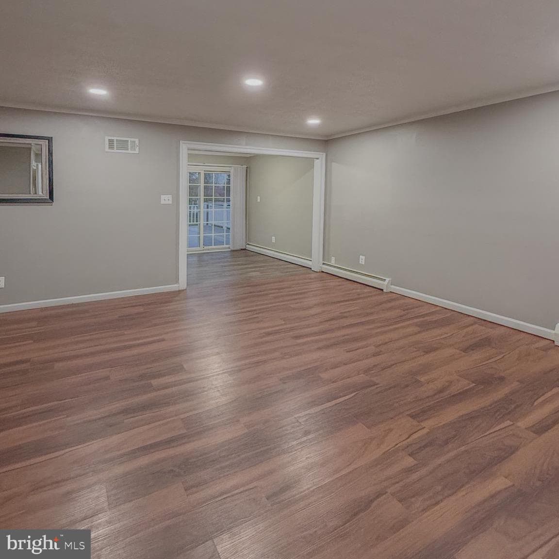 9704 Loudoun Avenue photo 48