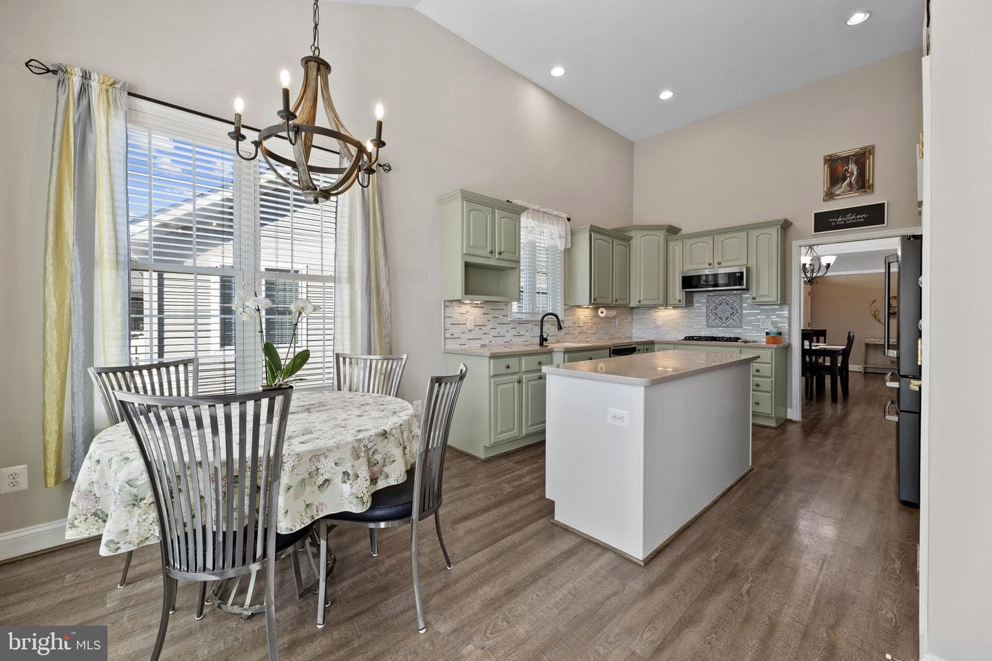 6852 Tred Avon Place photo 8