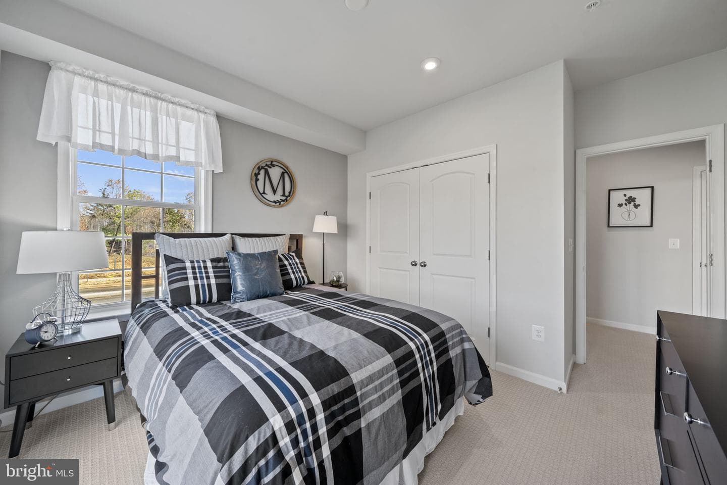 8604 Lovelace Street photo 22