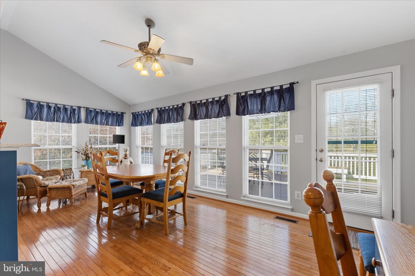 5468 Heredity Lane photo 20