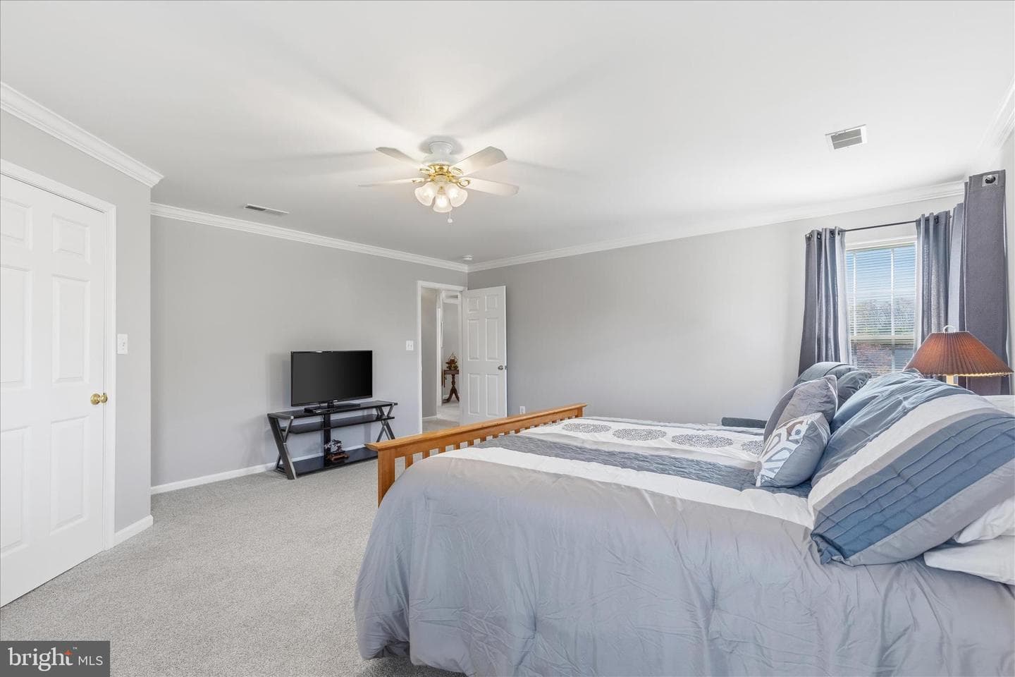 5468 Heredity Lane photo 45