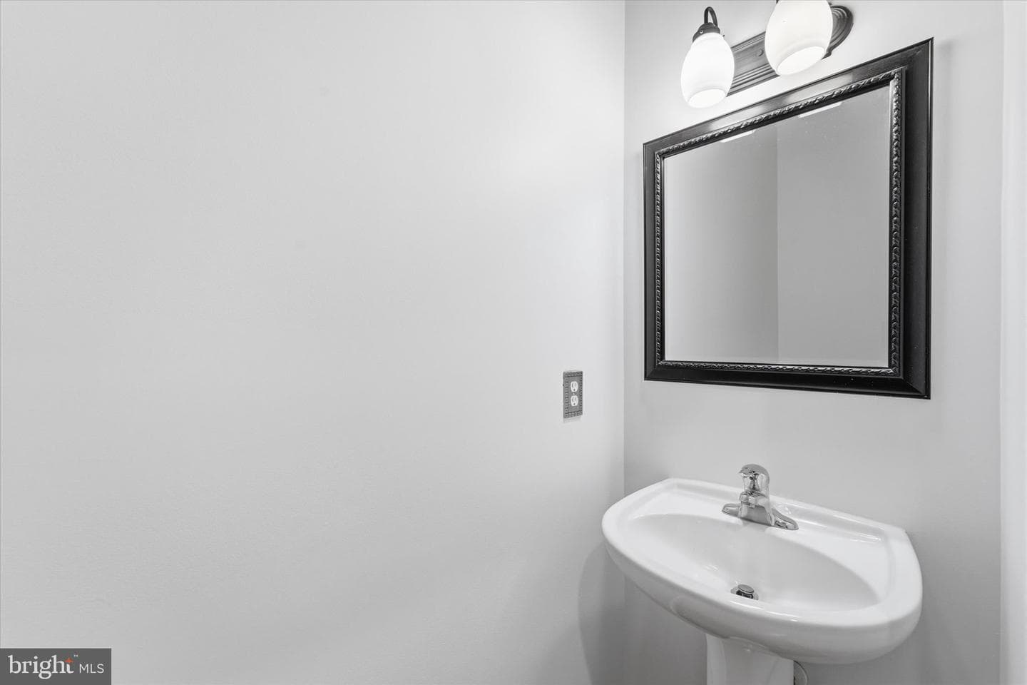 6741 Edgartown Way photo 37