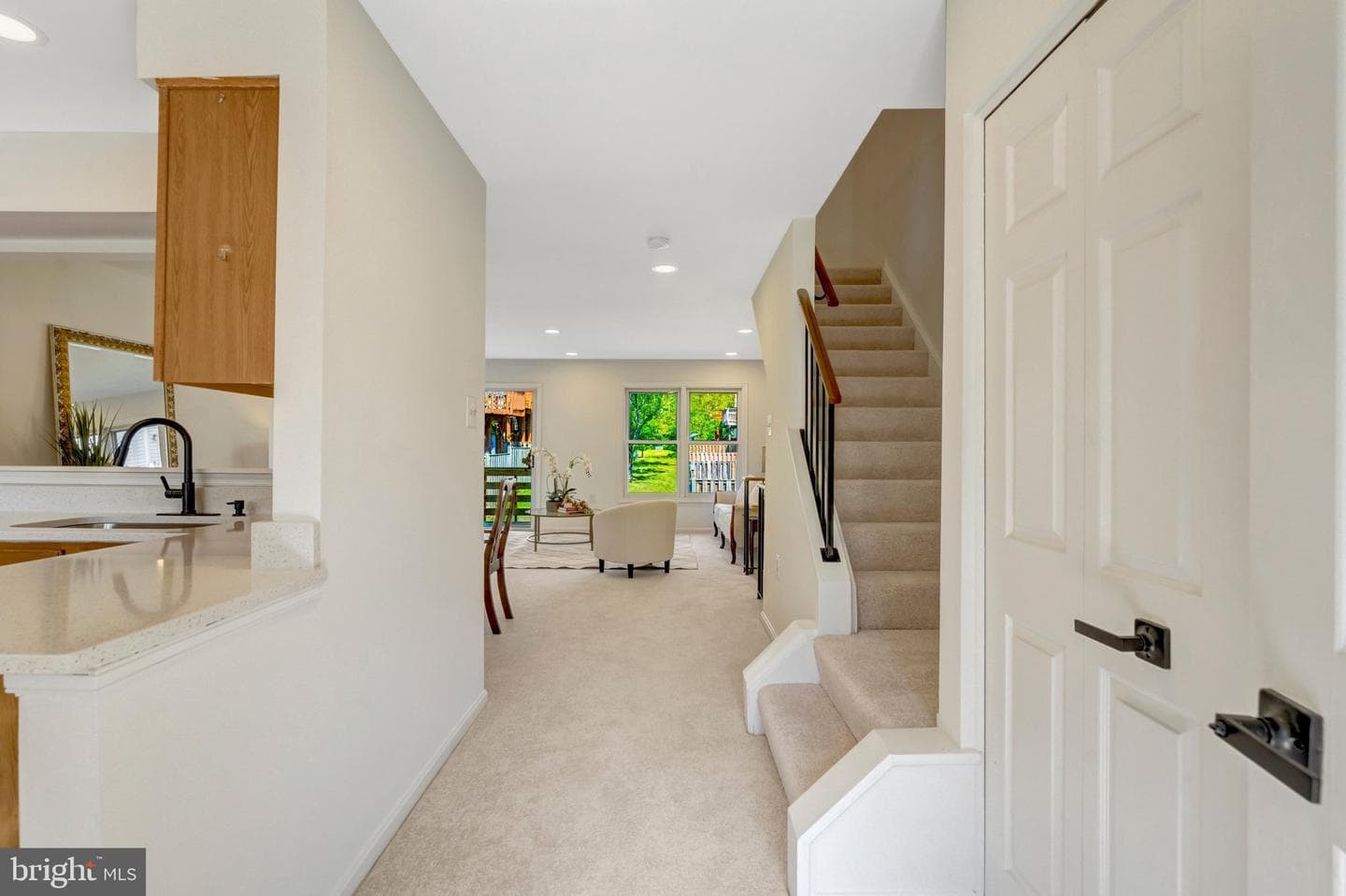 10278 Jamaica Lane photo 17