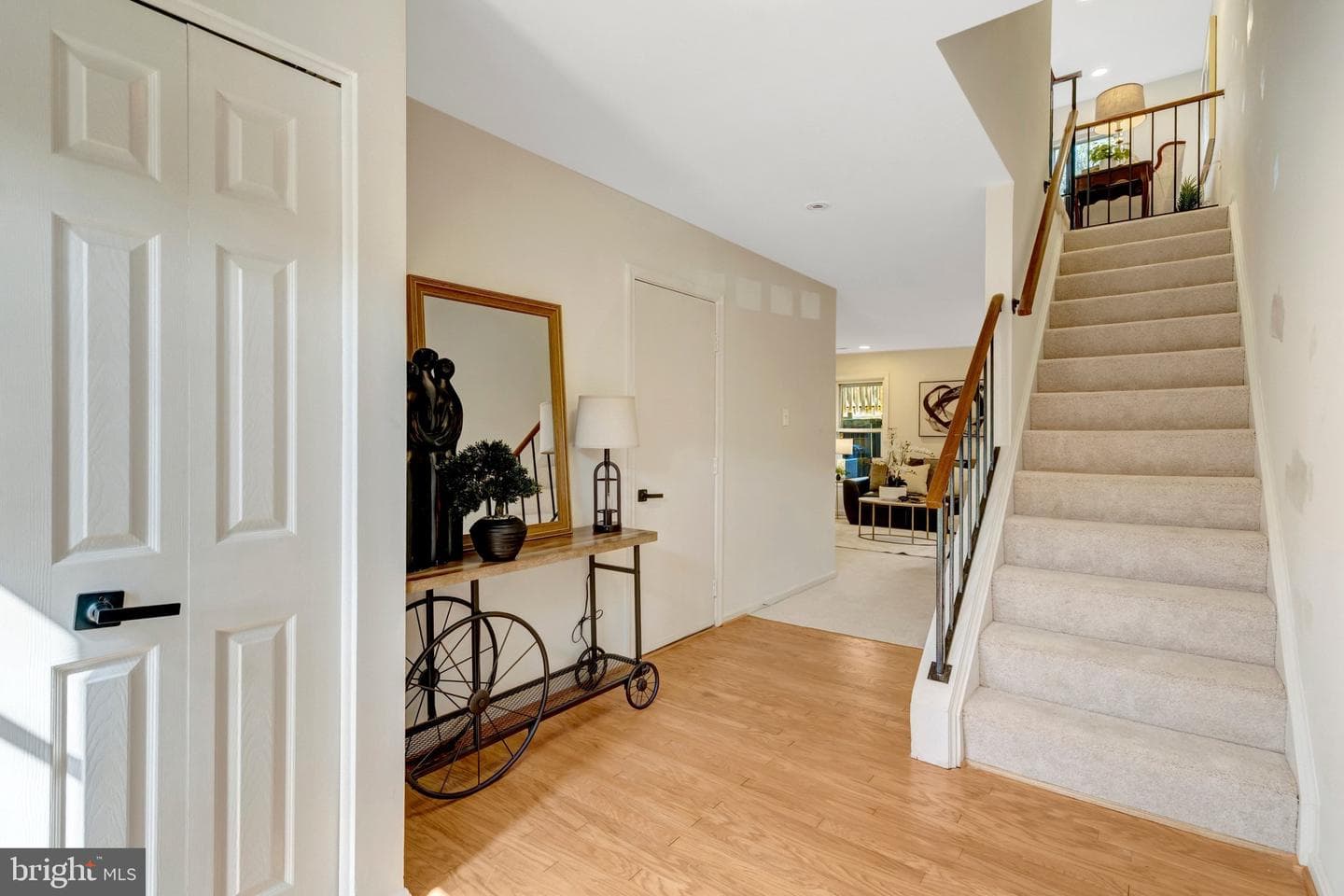 10278 Jamaica Lane photo 4