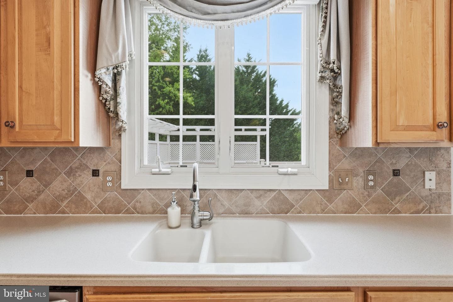 5422 Sherman Oaks Court photo 17
