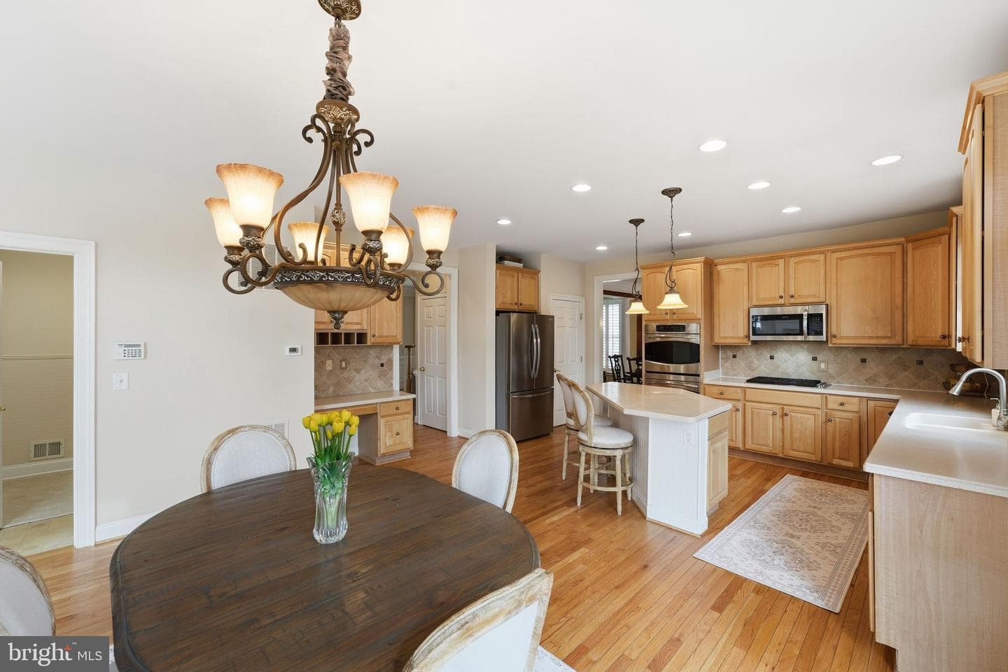 5422 Sherman Oaks Court photo 18
