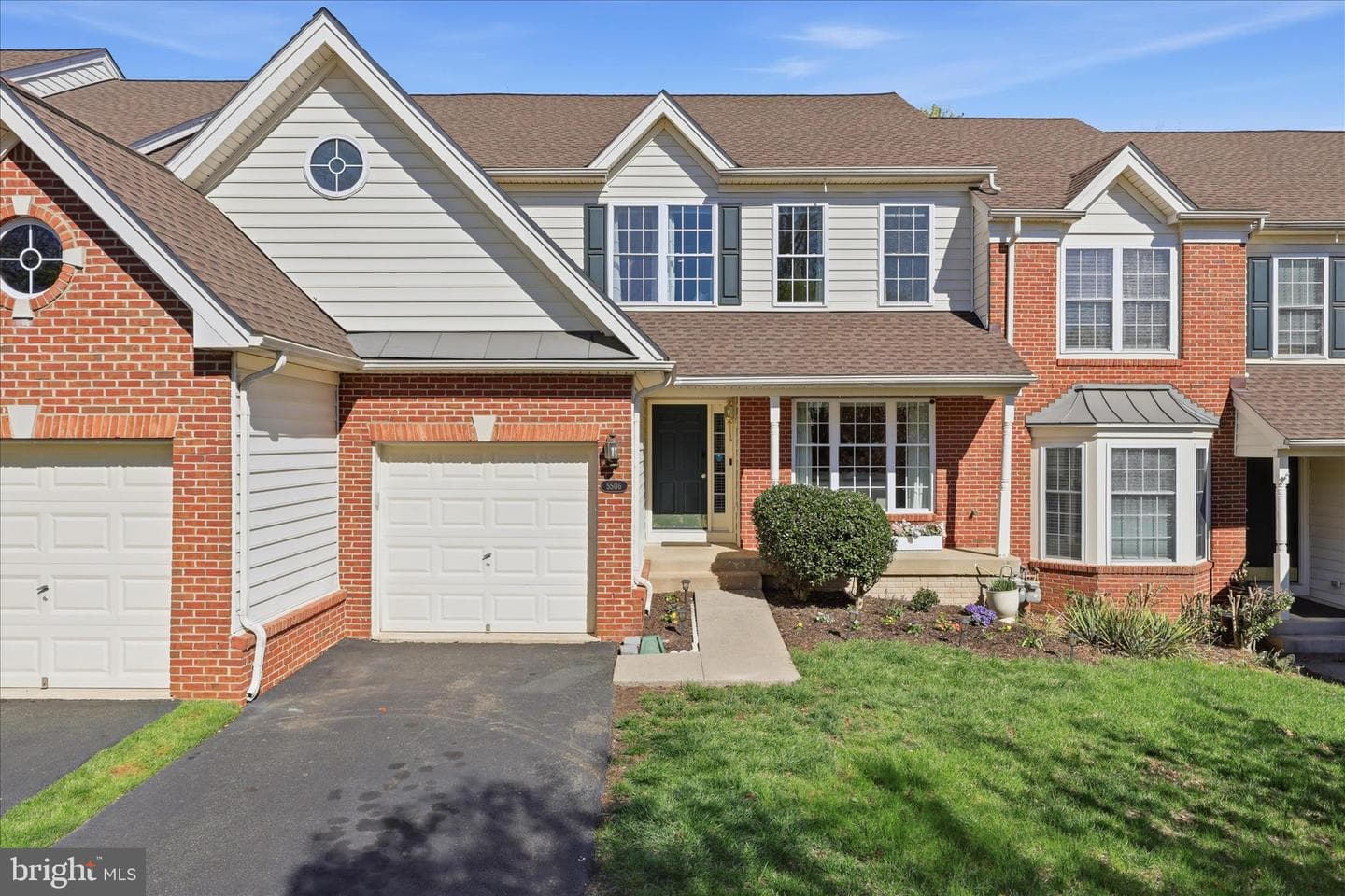 5506 Arrowfield Terrace photo 4
