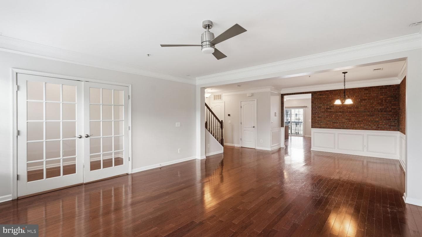 15360 Kensington Park Drive photo 16