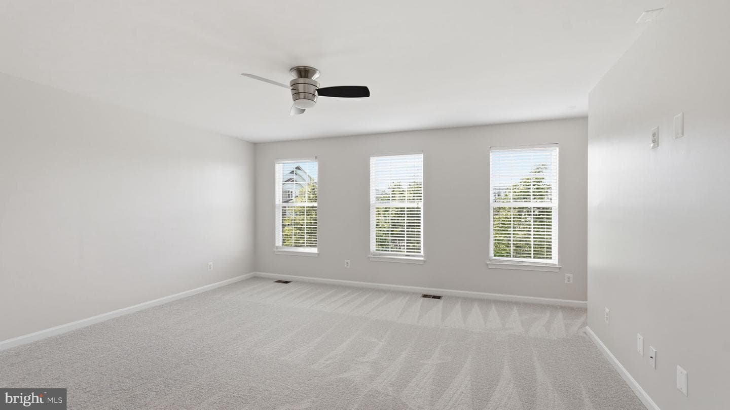 15360 Kensington Park Drive photo 20