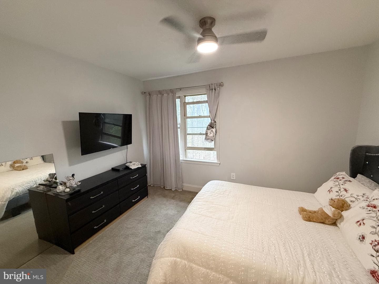 2847 Chablis Circle photo 6